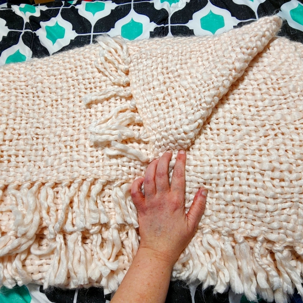 Cozy Handcrafted Loom Woven Throw Blanket